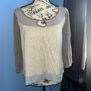 Language Los Angeles Keyhole Top